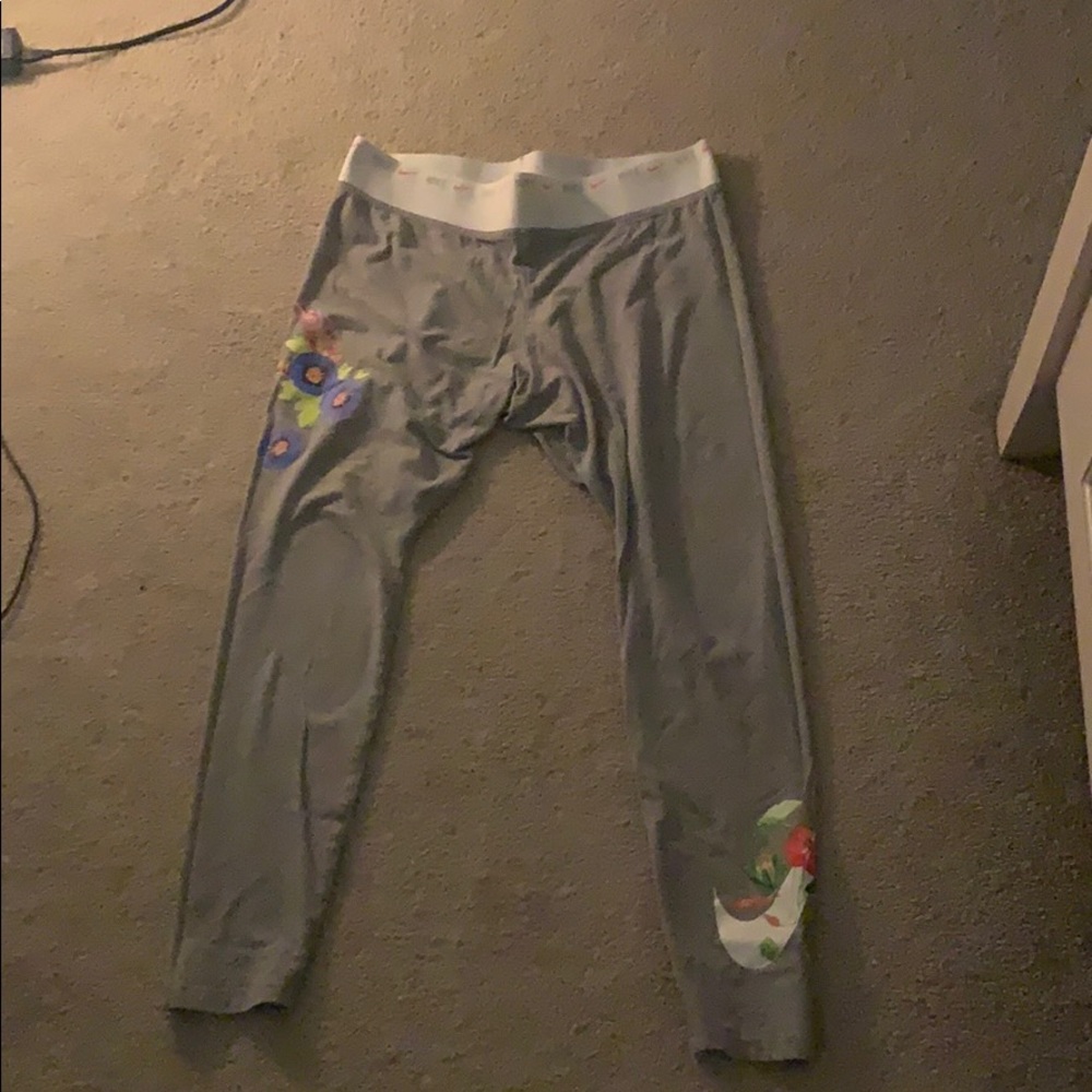 Nike Gray leggings